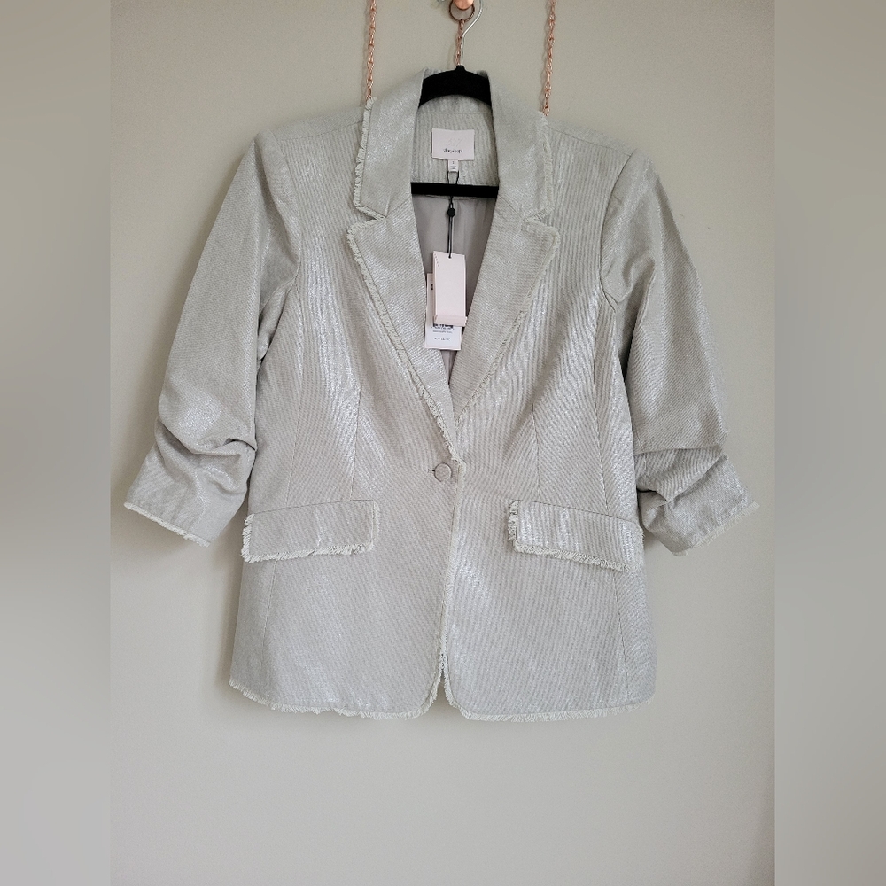 Cinq A Sept Boucle Khloe Blazer Size 2 ( Size Chart Enclosed)